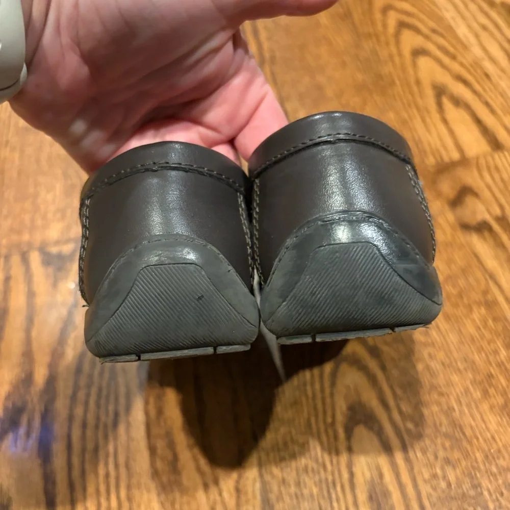 Kenneth Cole Reaction dark brown